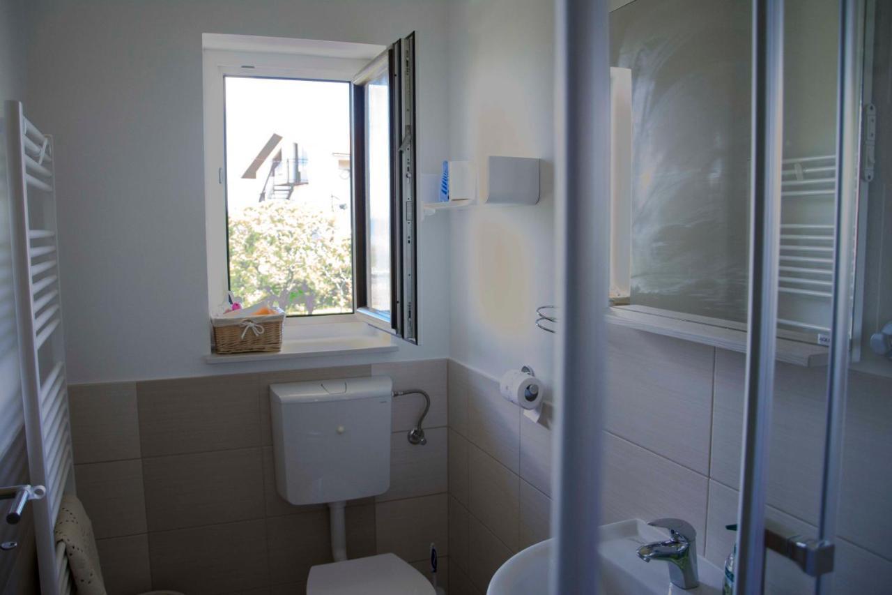 Vila Palma - App Palma & Room Figa Ankaran Exterior photo